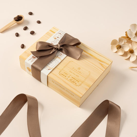Hinoki - ‘Into the Cafe' Engraved Wooden Stamps Set