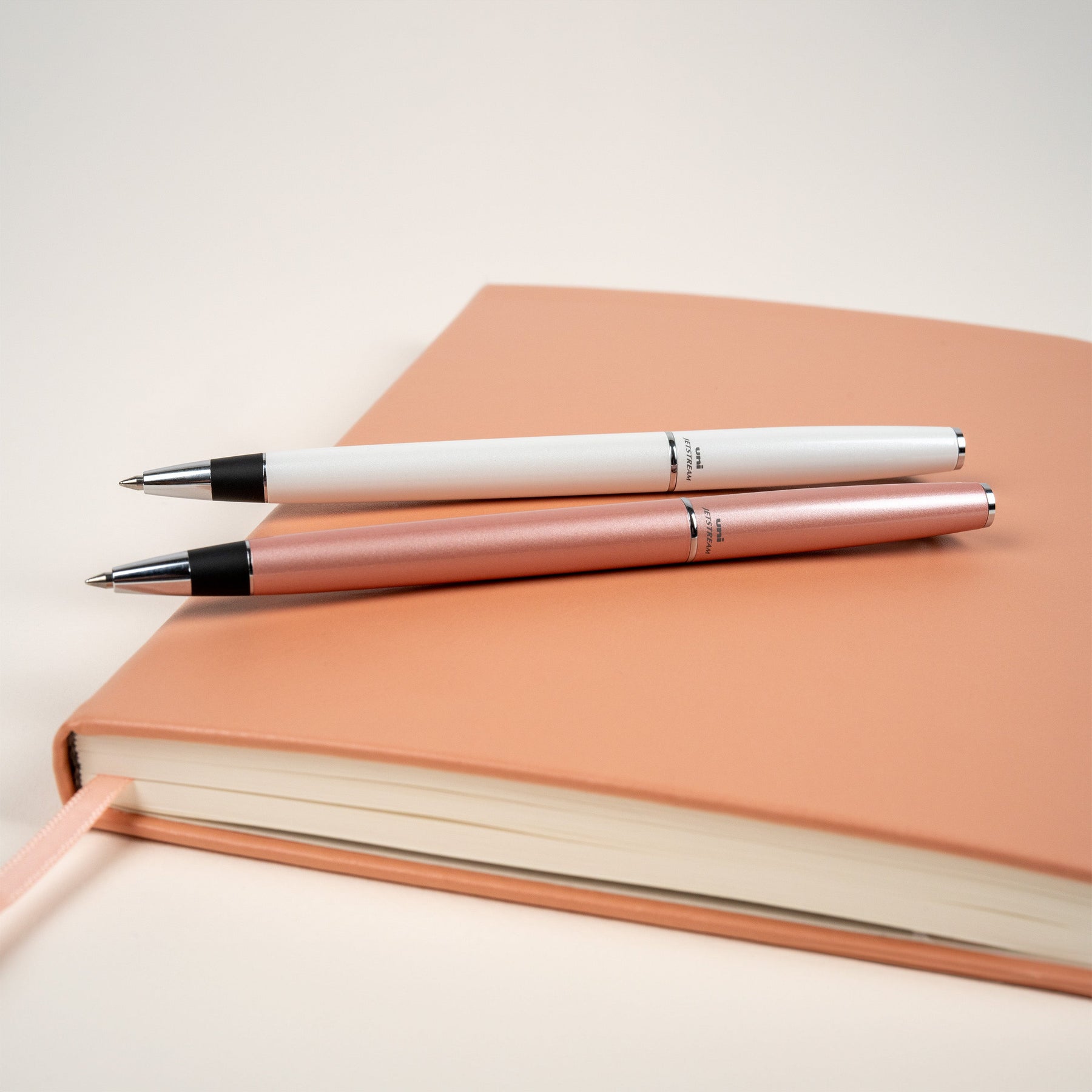 uniball™ JETSTREAM Prime Twist Ballpoint Pen, Gift Set