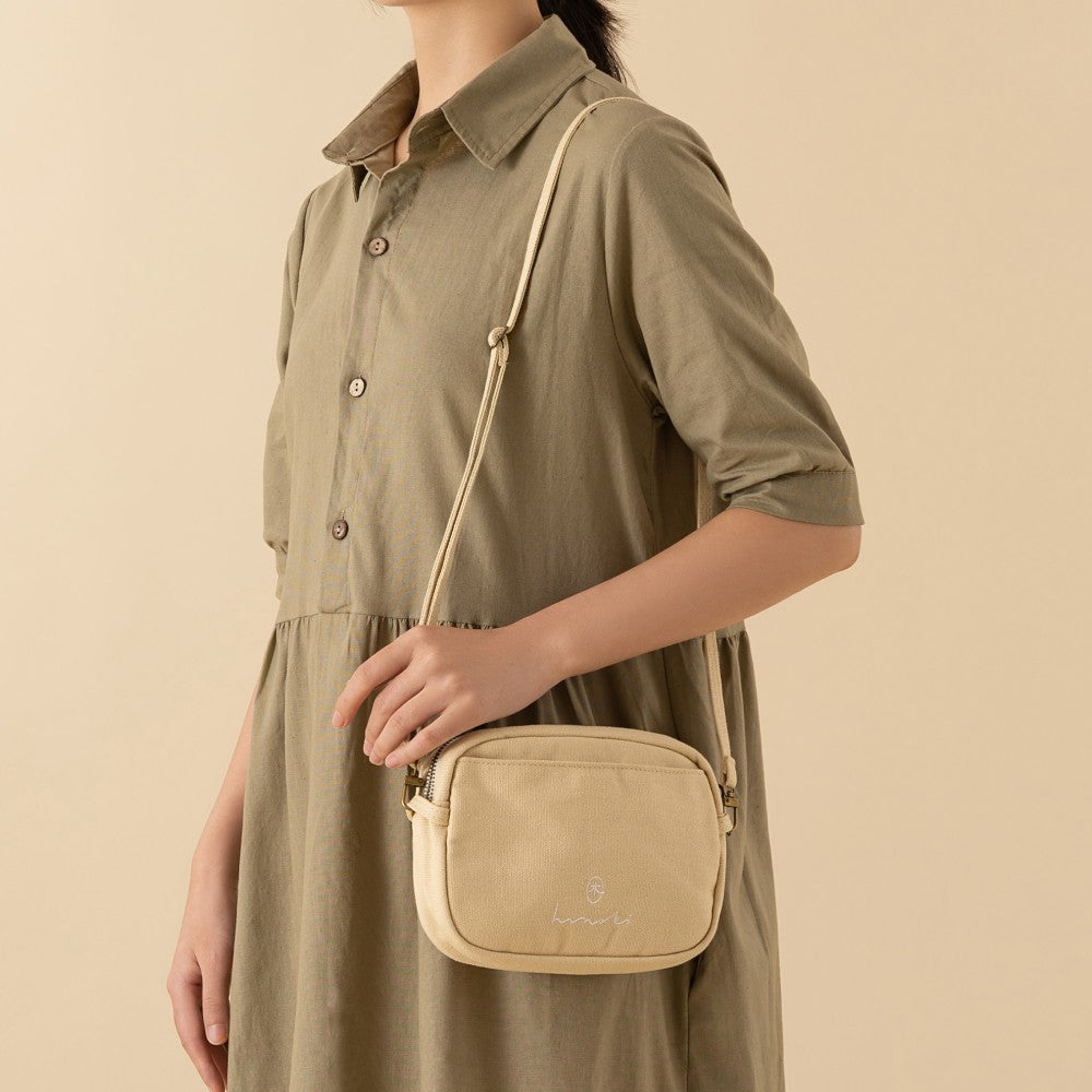 Hinoki - Cream Canvas Travel Pouch